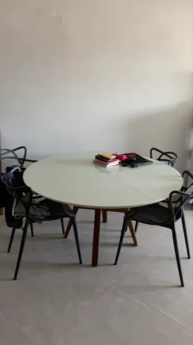 Mesa 6 lugares de vidro