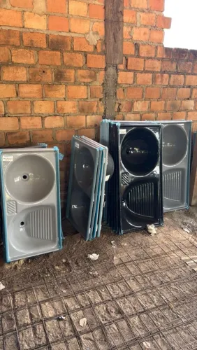 Pias e tanques 