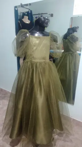VESTIDO DE FESTA INFANTIL VERDE OLIVA, TECIDO TULE CRISTAL