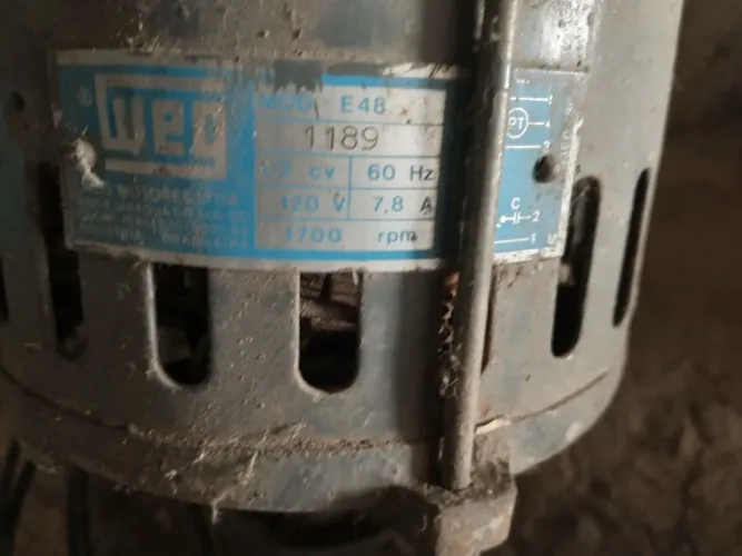 Motor de máquina de lavar westemraus antiga 
