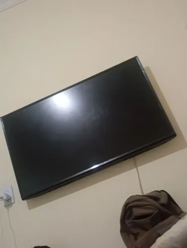 Vendo tv smart 500$