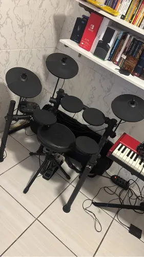 Bateria eletrônica seven