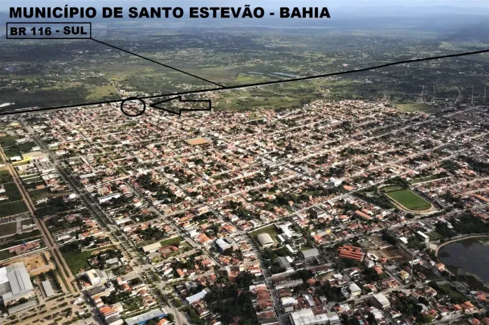 Terreno para venda com 15.000 metros quadrados em Centro - Santo Estêvão - BA