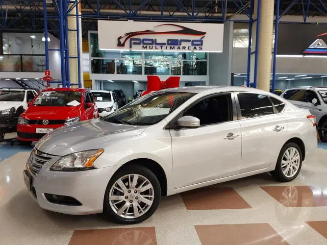 Nissan Sentra SL 2.0/ 2.0 Flex Fuel 16V Aut. 2016