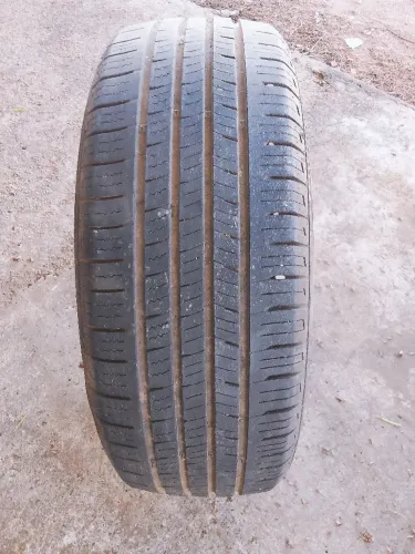 Vendo pneu aro 185/55R16 