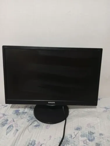 Monitor Philips 223V com defeito