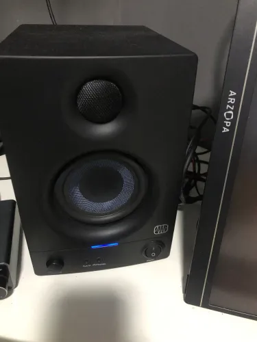 Monitor de Referência 