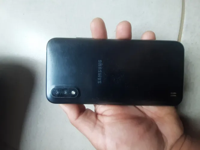 Celular A01, USADO