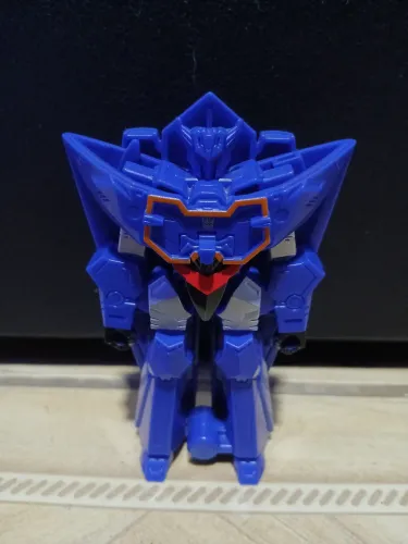 Boneco Transformers flip changer