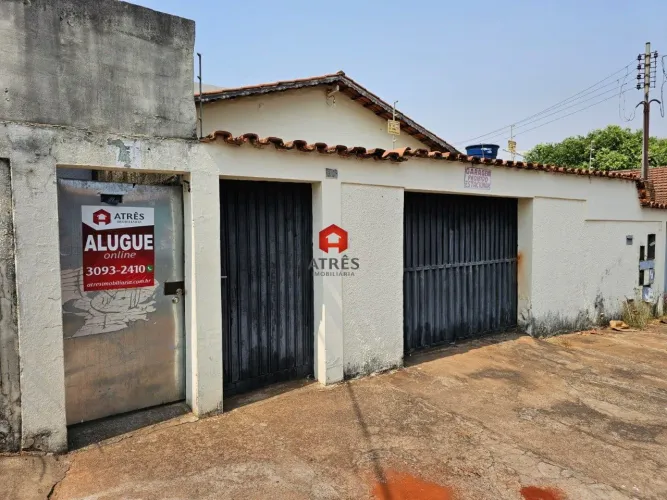 Casa para locação com 70m² localizado no Setor Leste Universitário.