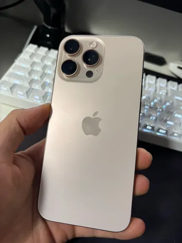 iPhone 16 Pro Max Impecável