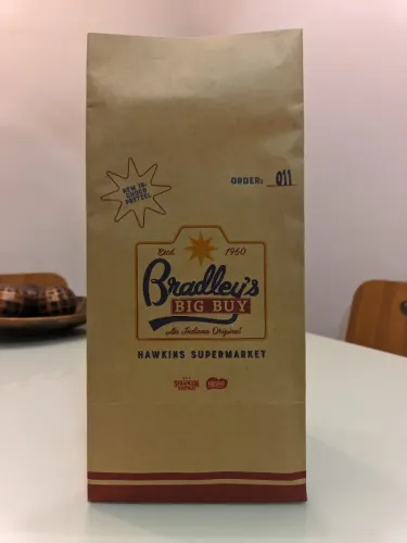 Sacola Stranger Things Oficial Nestlé - Bradley's Big Buy