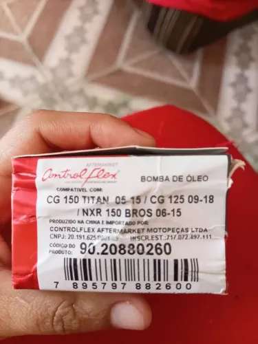Vende-se bomba de óleo