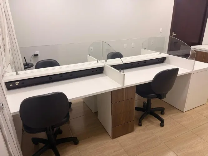 Mesa de Escritório