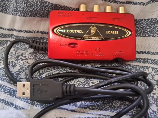 UCA222 Behringer - Interface de Audio