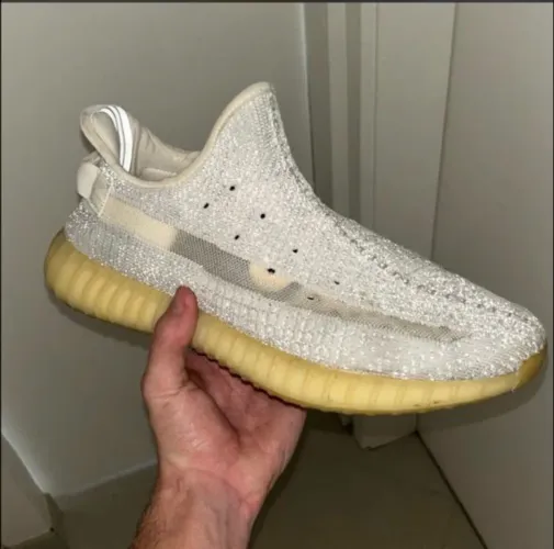 Yeezy 350 v2