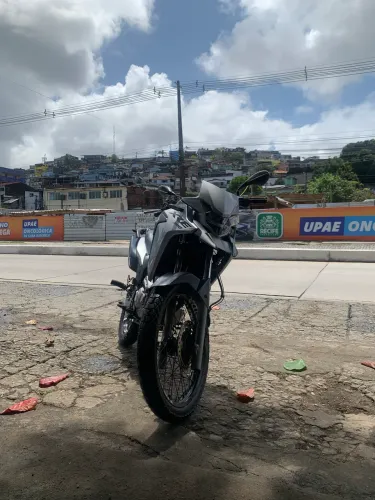 XRE 300 Muito Cuidada Pneus Novos