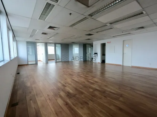 Conjunto comercial para locação, Jardim Paulistano, São Paulo, SP