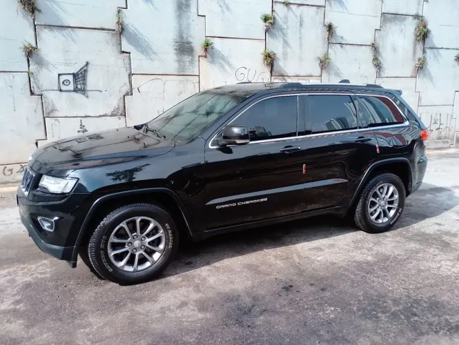 Jeep Grand Cherokee Laredo 3.6 4X4 V6 Aut. 2014