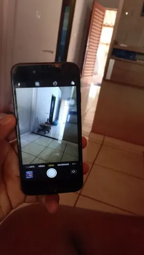 iPhone 8