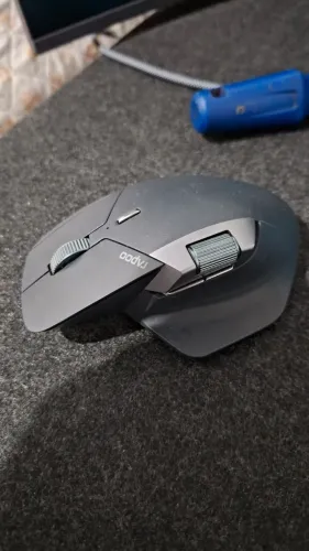 Rapoo MT760L Mouse sem fio recarregável multimodo ergonômico 4000 DPI Suporte até 4