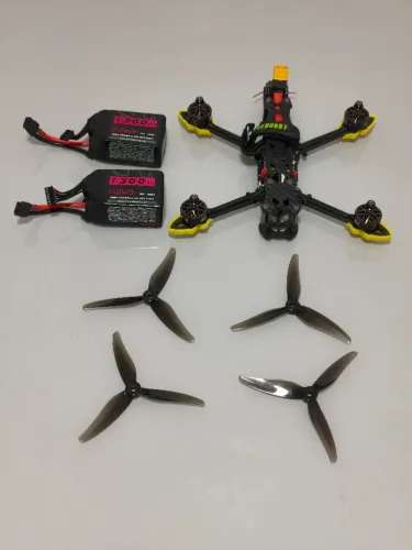 Drone Fpv Freestyle Mark 4 com GPS e Receptor nano