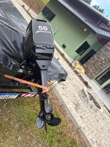 Vendo motor popa 50hp partida elétrica 2026 10 horas