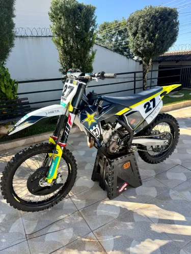 Husq FC 350 2022 apenas 86horas  Motocross