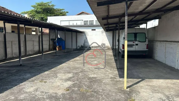 Terreno à venda, 334 m² por R$ 850.000,00 - Centro - Macaé/RJ