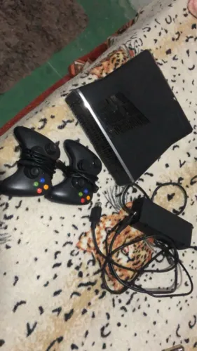 vendo xbox 360 desbloqueado super nitendo e mais 43 jogos 750 e vai em bora tbm 650