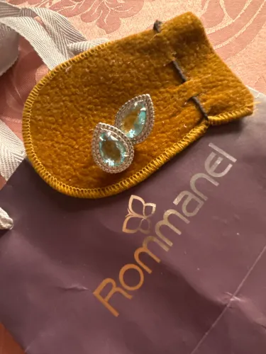 Brincos Rommanel