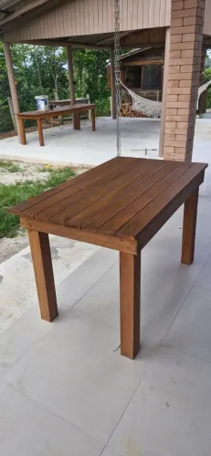 Mesa de Eucalipto Rosa Maciço - Super Robusta (1,50m x 0,80m)