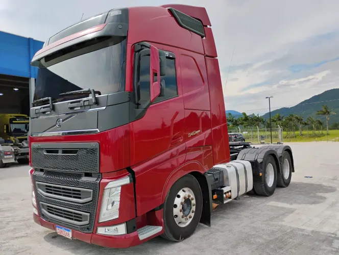 Volvo 540 6x4 2020 repasse