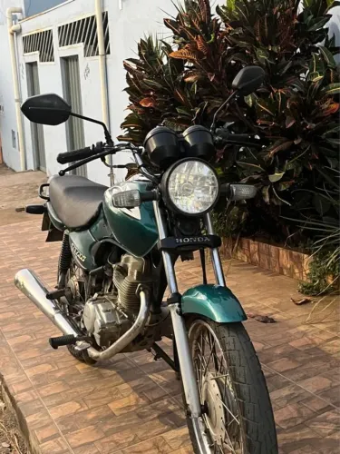 Honda CG Titan KS 125 - Ano 2000