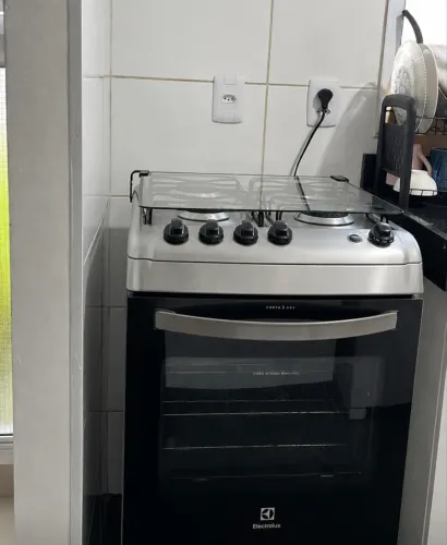 FOGÃO ELECTROLUX 4 BOCAS INOX 570,00