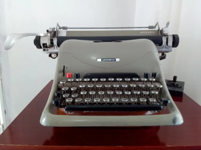 Máquina datilografia (Antiguidade)