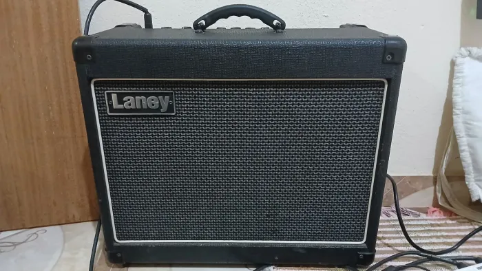 Amplificador Laney LGR35