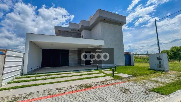 Casa com 3 dormitórios à venda, 233 m² por R$ 2.250.000 - Parque Ipiranga - Resende/RJ
