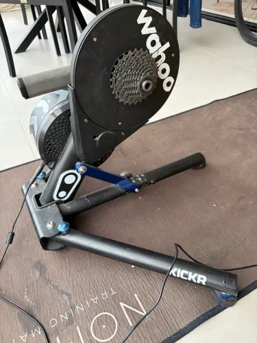 Rolo de Bike Treino Smart Wahoo Kickr