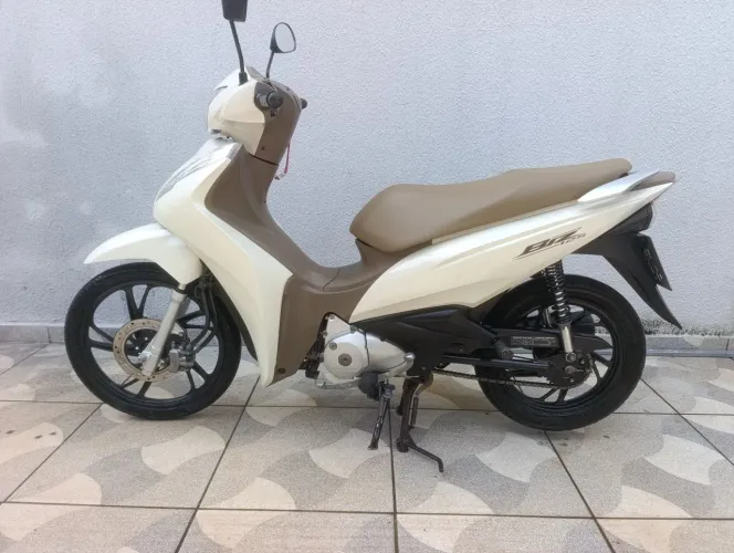 Biz 2024 impecável 