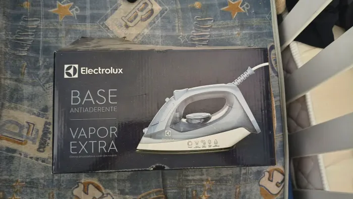 Vendo ferro Electrolux