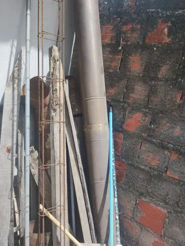 Chaminé inox, padaria cozinha pizzaria etc, tamanho 6 metros aproximadamente 