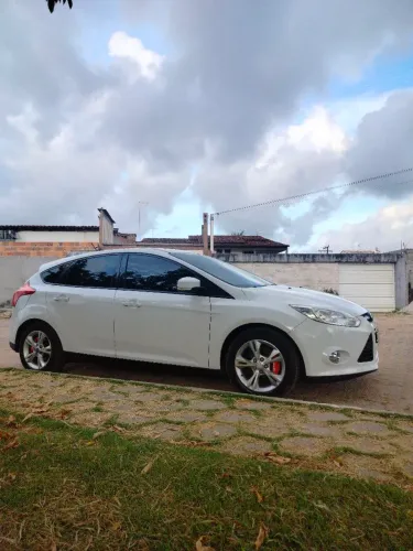 Ford Focus 1.6 S/se/se Plus Flex 8v/16v 5P 2015