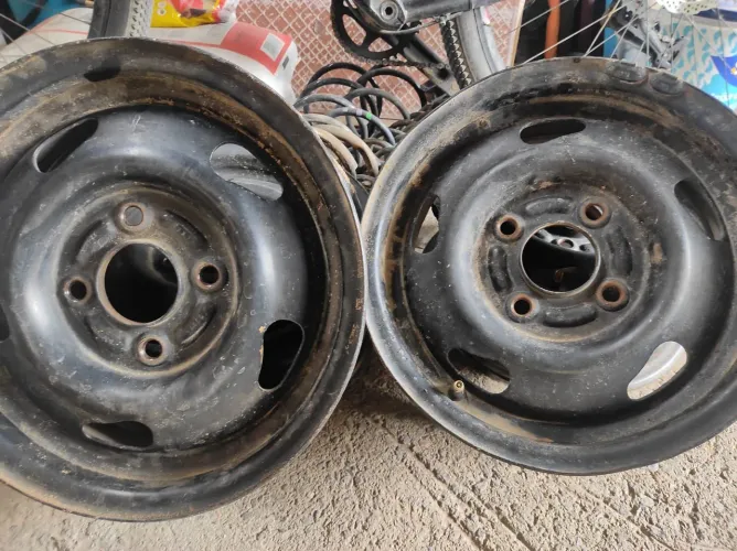 Rodas de ferro 13 ford