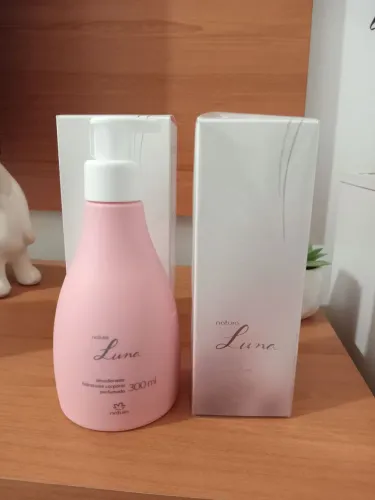 Kit Colônia + Hidratante corporal luna Natura