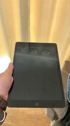 iPad - 8ª geração [VENDA]
