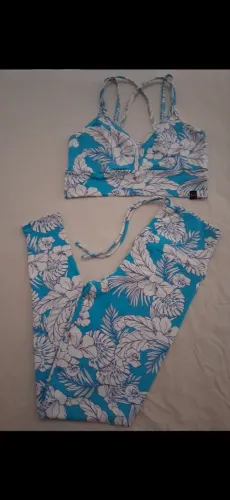 CONJUNTO FITNESS CALÇA EMPINA BUMBUM COM TOP "HELEN MADEIRA"