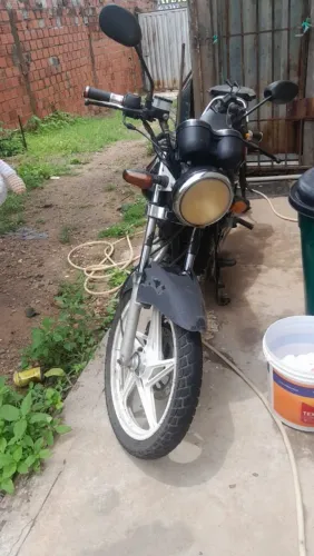 Vendo Suzuki Yes 2008 em dias