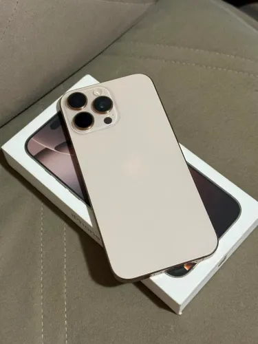 iPhone 16 pro max