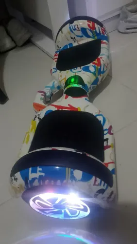 hoverboard novo com carregador com som com capa